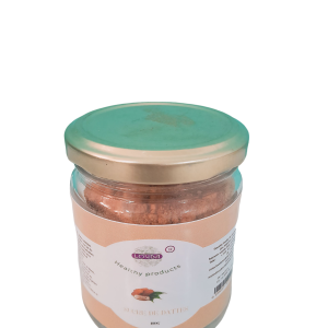 Le sucre de dattes regorge de nutriments riche en fibres, le sucre de dattes est fait de 100% de dattes déshydratées .finement broyées, est une alternative naturelle et saine au sucre blanc. idéal pour agrémenter thé, café ou pâtisserie .     